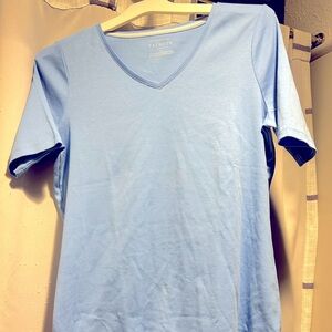 The Talbots Tee 100% Pima Cotton Women’s SS V neck Casual T-shirt Size Pet L